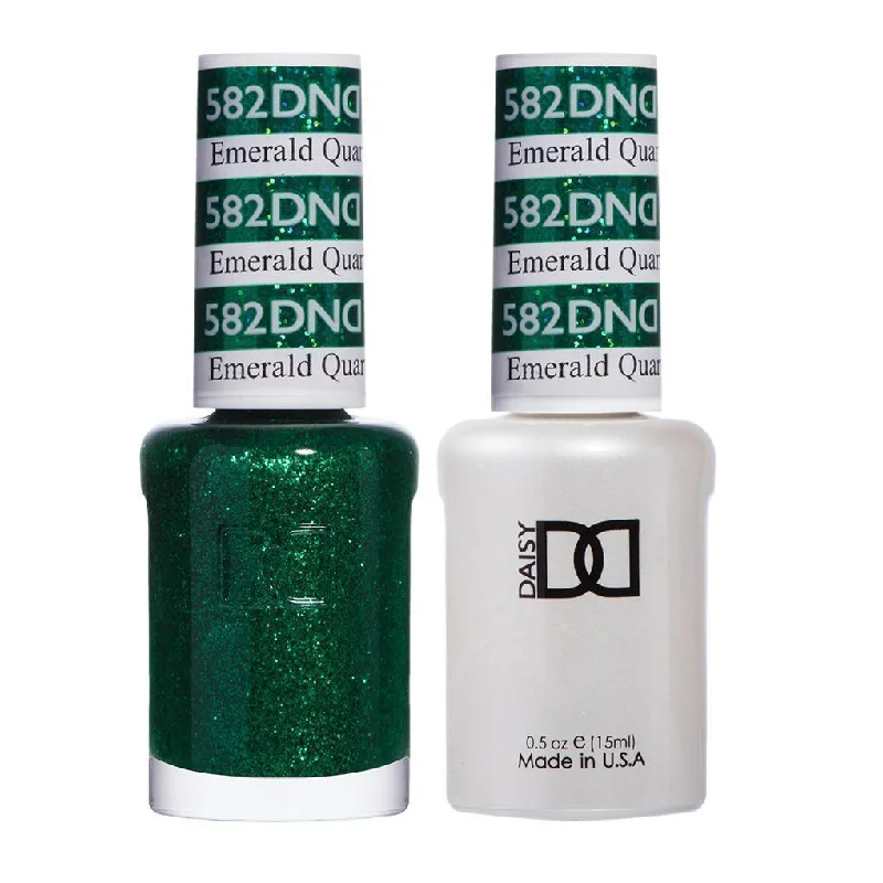 nail polish shutter mirror-DND Gel Nail Polish Duo - 582 Emerald Quartz