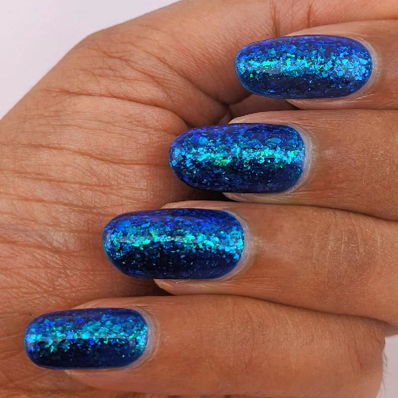 nail polish shutter mirror-Allure Of Fate